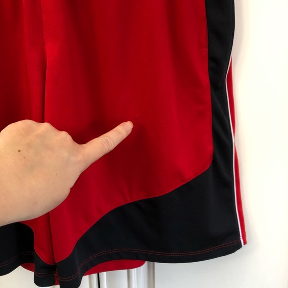 Under Armour Heatgear loose shorts - Picture 4 of 8